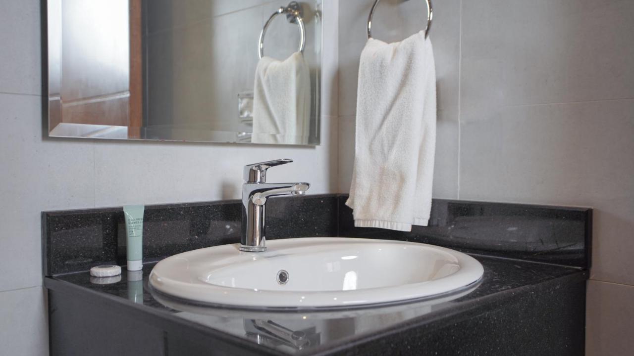 Anisa Residential Complex Apartment Salalah Bagian luar foto